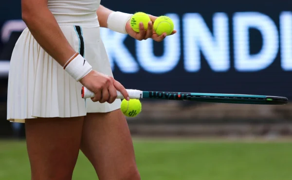 Wimbledon mění po 149 letech pravidla. Hráči mají právo napadnout verdikt rozhodčího