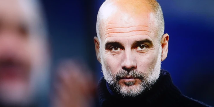 Na váhu! Pep Guardiola připomněl na Ostrovech český seriál Okresní přebor