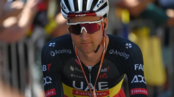 Finanční bonusy od Pogačara? Místo peněz poplácání po zádech, prozrazuje jeho kolega