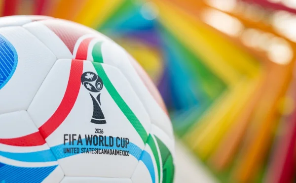 Že jsou ceny vysoké? No a co, vzkazuje FIFA. Za 24 hodin prý zaznamenala 5 milionů zájemců