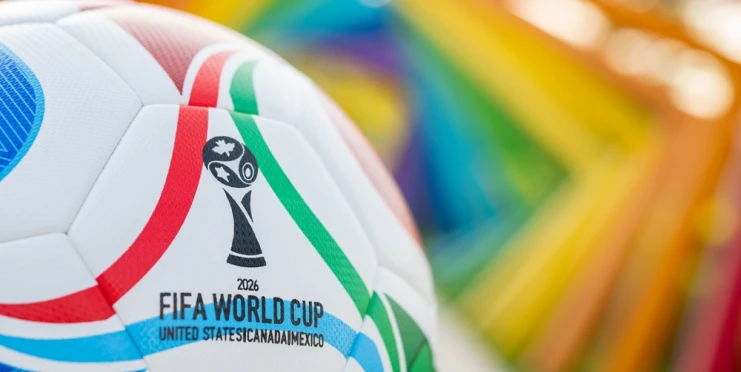 Že jsou ceny vysoké? No a co, vzkazuje FIFA. Za 24 hodin prý zaznamenala 5 milionů zájemců