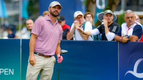 Za golfistův návrat na PGA Tour orodovala i jeho manželka. Má smůlu, dozvěděla se