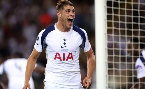 Jako Messi. Superman Van de Ven přesprintoval všechny a uhranul fotbalovou Evropu