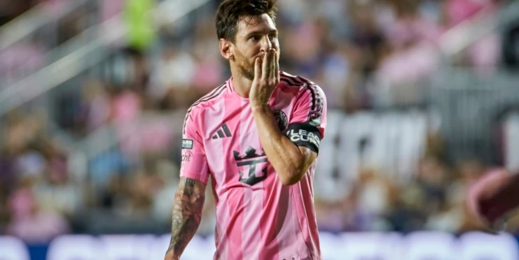 Lionel Messi peskoval rozhodčí v tunelu. Pravidla ale podle MLS neporušil
