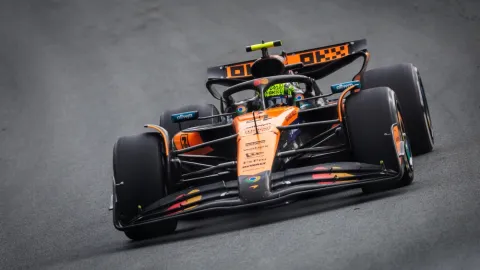 McLaren chce fér hru o titul, Oscar Piastri proto musel pustit týmového kolegu Norrise