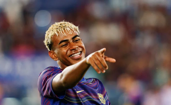 Proč je Lamine Yamal single? Přítelkyni by prý obtěžoval svou neobvyklou noční rutinou