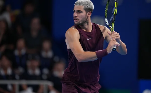 Alcaraz, Siner a Sabalenková používali zakázané technologie. Nejde přece o steroidy, brání se