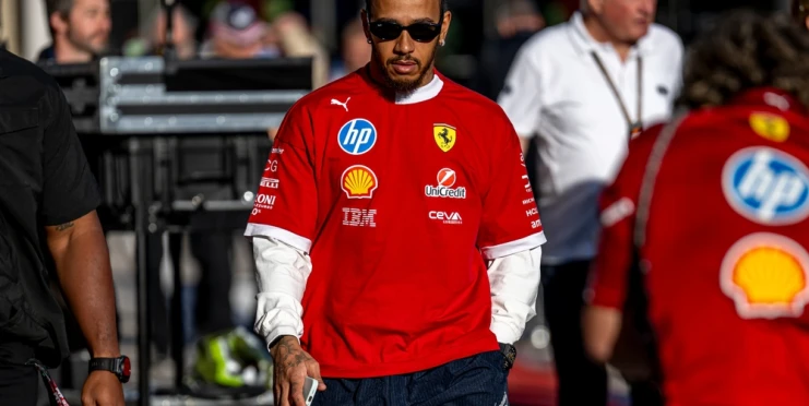 Skončí Hamilton ve Ferrari předčasně? Damon Hill přichází se zajímavou teorií