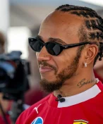 Možná je už příliš starý. Schumacher posílá Lewise Hamiltona do důchodu