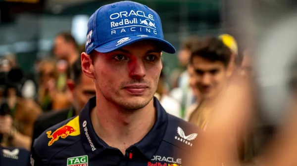 Formule 1 ve víru spekulací. Máme mezi sebou krysu, míní Max Verstappen