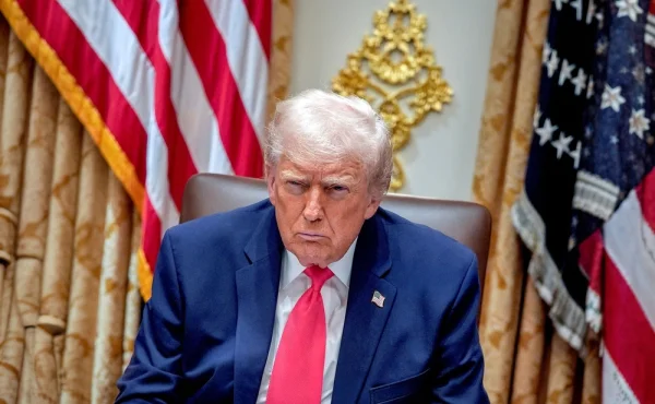 Svět není loviště mocných, vzkázal Trumpovi bundesligový kouč kvůli Grónsku