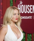 Hráči NFL bojují o pozornost hollywoodské hvězdy. Kvůli její kolekci spodního prádla