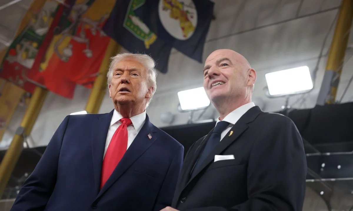 FIFA se připojuje k Trumpově Radě míru. V Gaze chce postavit stadion pro 20 000 diváků