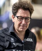 Inspirace ve Ferrari? Proč? Vždyť od roku 2008 nic nevyhráli, rýpnul si Binotto