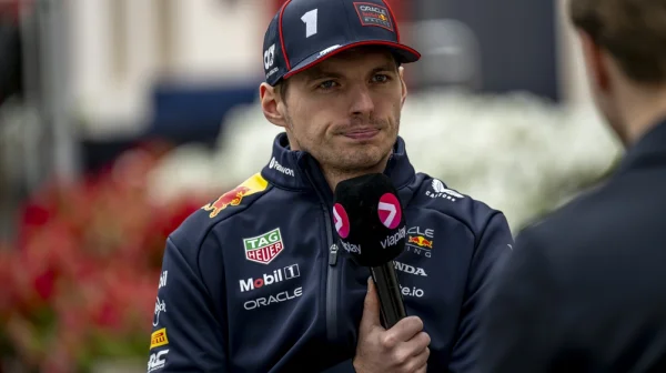 Srovnání šampionů. Schumi by se prý nikdy nechoval jako frustrovaný Max Verstappen