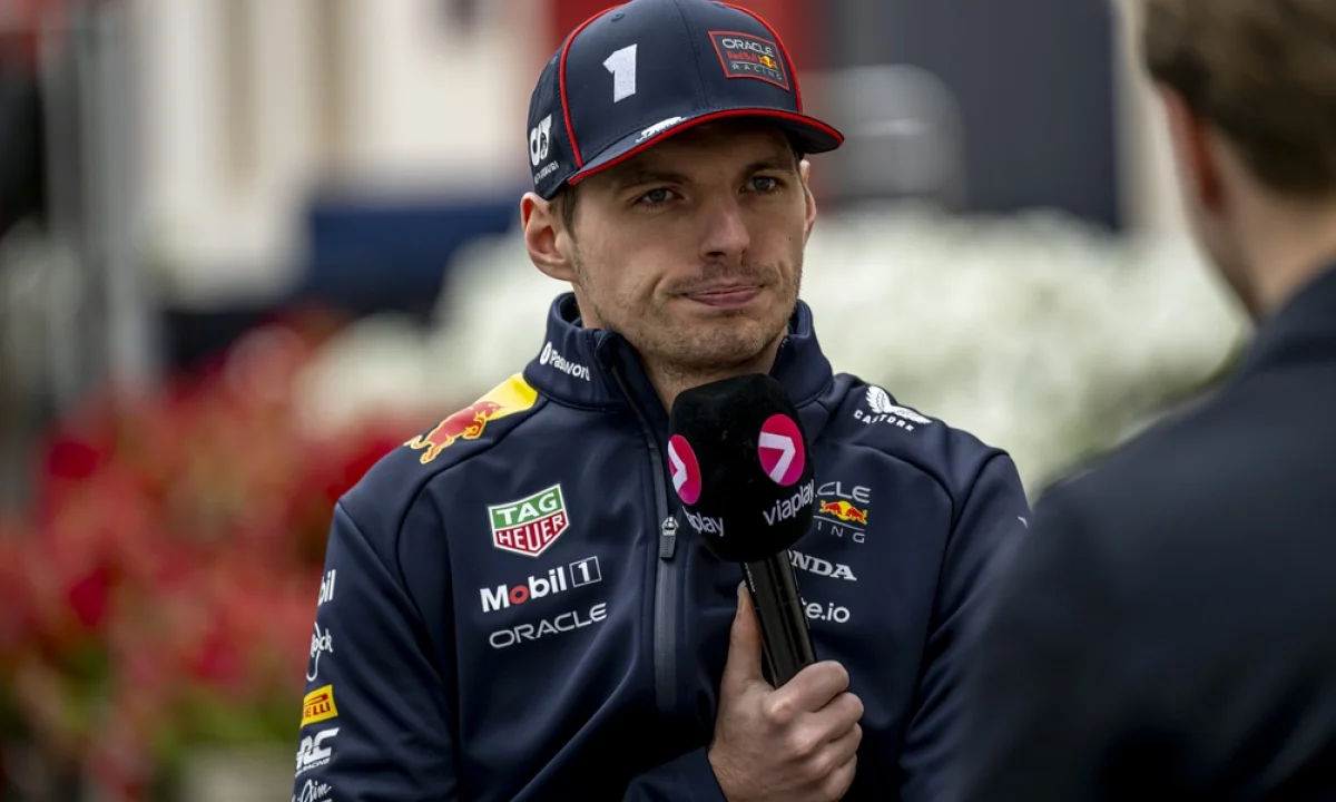 Srovnání šampionů. Schumi by se prý nikdy nechoval jako frustrovaný Max Verstappen