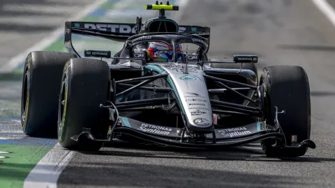 'Zmrazený' tachometr, smazané komentáře. F1 kvůli novým pravidlům cenzuruje