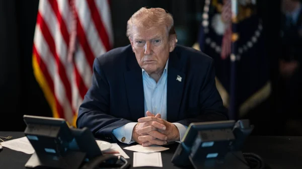 Trapné ticho v Oválné pracovně. Trump narazil u studentů s tématem transgender sportovců