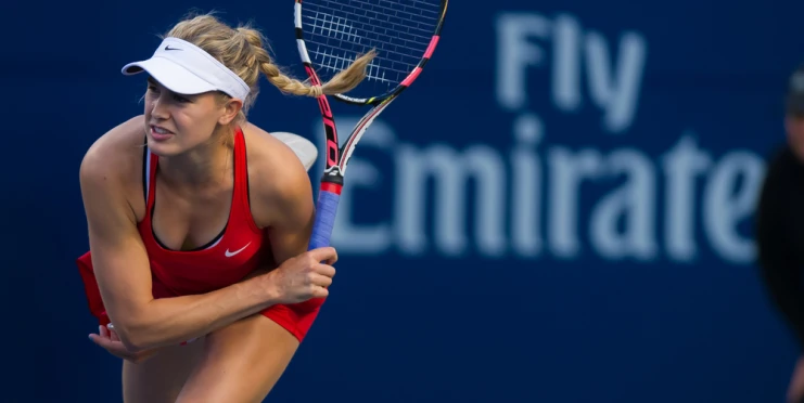 Šampaňské na kurtu. Kráska označuje výhru v 'podnapilém tenisu' za největší úspěch kariéry