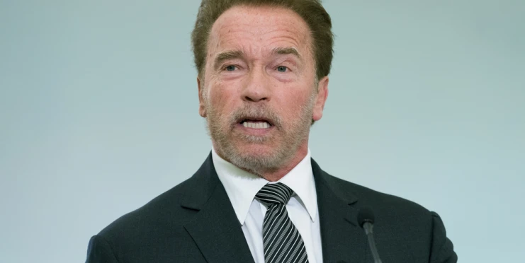 Terminátor je zpátky. V Kitzbühelu bude Schwarzenegger dražit i sám sebe