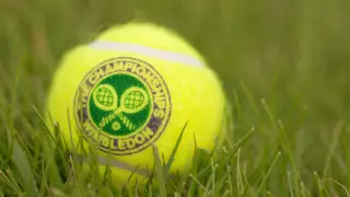 Varování protisankcemi nezabralo. Wimbledon si stojí za svým