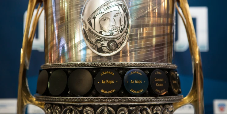 Koho vůbec zajímá mistrovství světa? Celý svět sleduje finále KHL, tvrdí ruský trenér