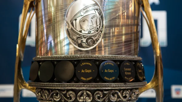 Koho vůbec zajímá mistrovství světa? Celý svět sleduje finále KHL, tvrdí ruský trenér