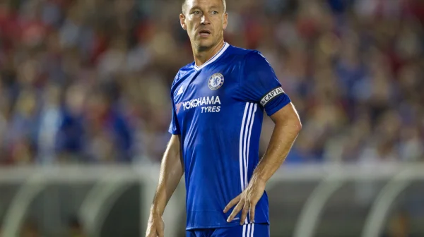 Skok z 25. patra? Neproměněná penalta Johna Terryho ve finále Ligy mistrů stále děsí