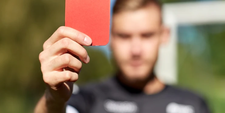 Musel si odskočit a dohrál. Bláznivá červená karta z Ostrovů