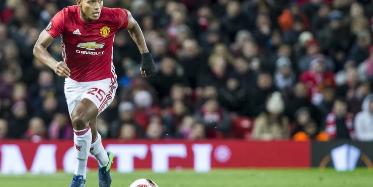Superhrdina Antonio Valencia. Legenda United zachránila člověka před sebevraždou