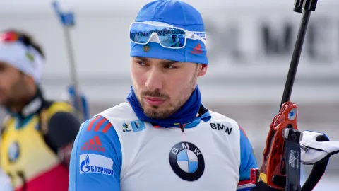 Je moje, nevrátím ji. Biatlonista Šipulin se odmítá vzdát zlata ze Soči, klade si podmínky