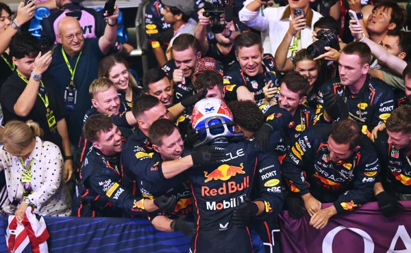 Naprostý debakl, kritizuje Schumacher strategii McLarenu ve Velké ceně Kataru