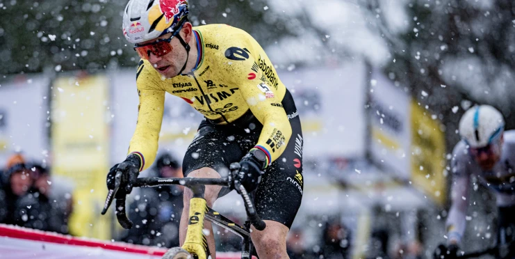 Rekonvalescence se komplikuje a návrat se odkládá. Van Aert může chybět až tři měsíce