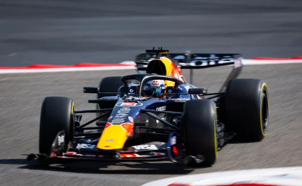 Formule E na steroidech? Verstappen kritizuje nové vozy, místo závodění jde jen o 'management'