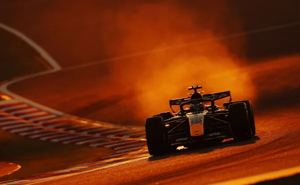 Formule 1 ve stínu války. Kvůli útoku na Írán se komplikuje start sezony