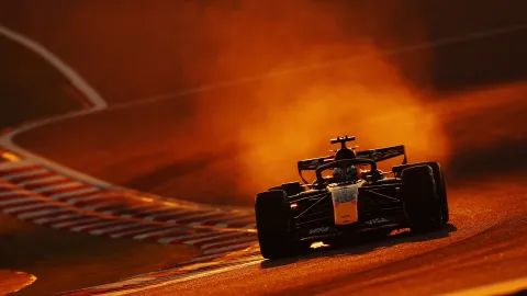 Formule 1 ve stínu války. Kvůli útoku na Írán se komplikuje start sezony