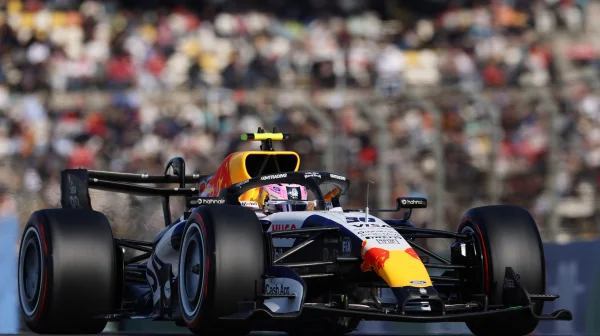 Válka ruší dubnové Velké ceny Formule 1. Bahrajn a Saúdská Arábie prý zmizí z kalendáře