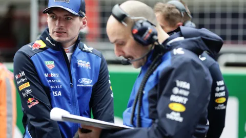 Max Verstappen byl poprvé v kariéře diskvalifikován. Kvůli chybě s pneumatikami